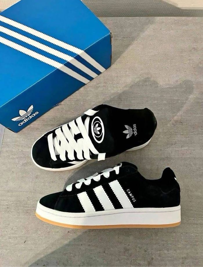 Adidas campus