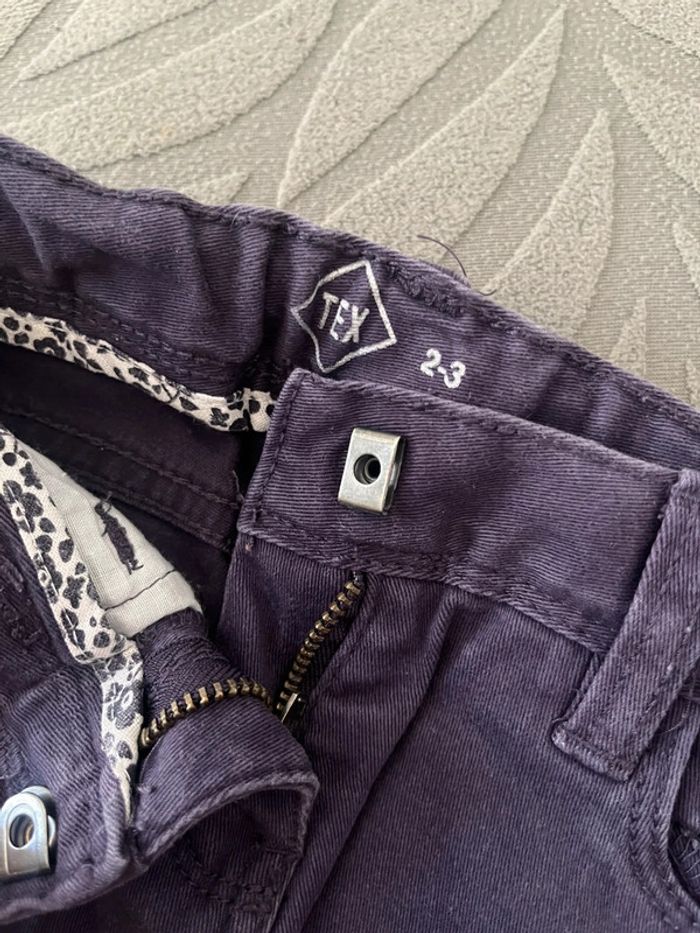 Pantalon violet ~ taille. 2/3 ans - photo numéro 2