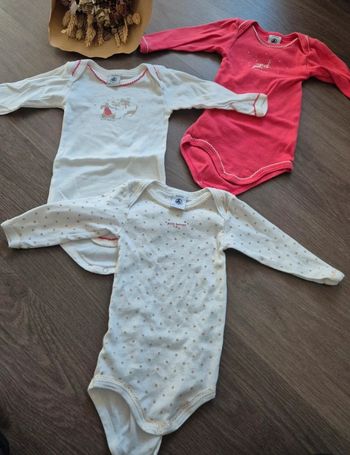Lot de 3 bodies Petit bateau 6 mois
