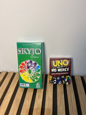 Lot jeu Uno No Mercy + jeu Skyjo neuf 