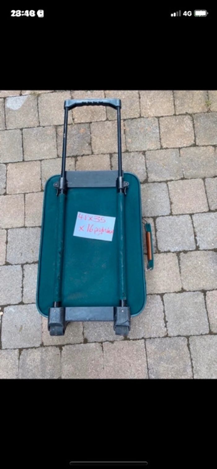 Petite valise à roulettes verte - photo numéro 3