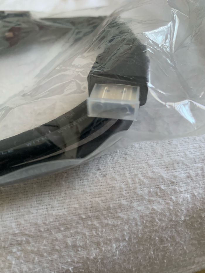 Câble HDMI vers VGA - photo numéro 4