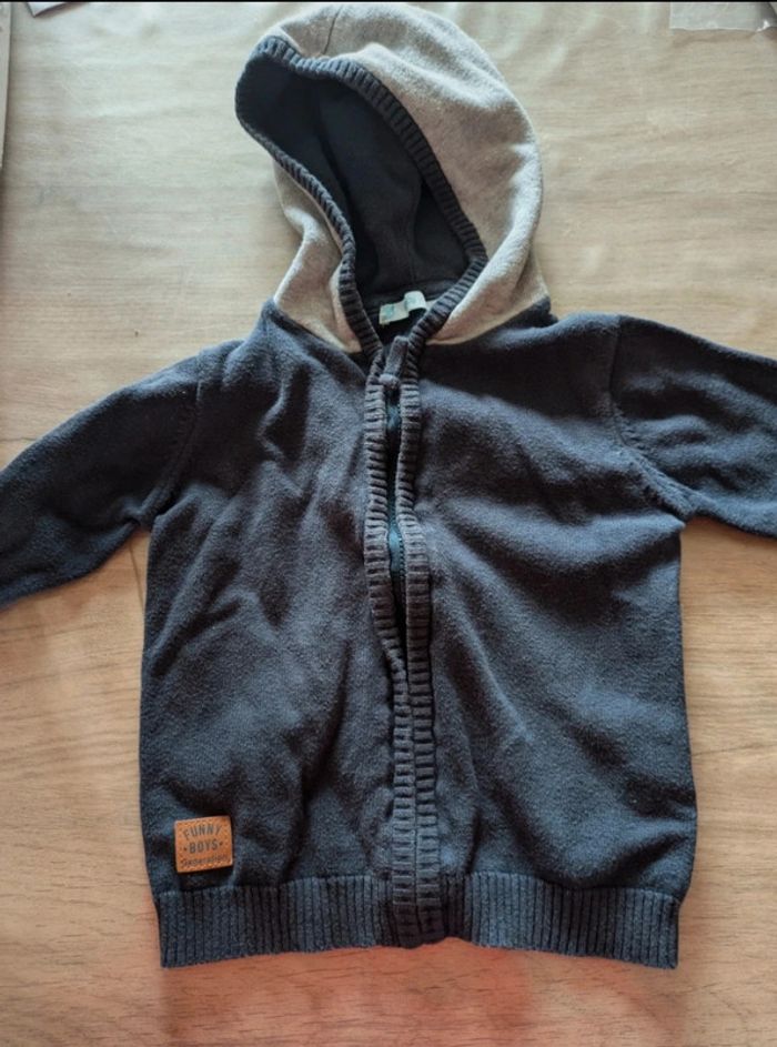 Veste zip avec capuche