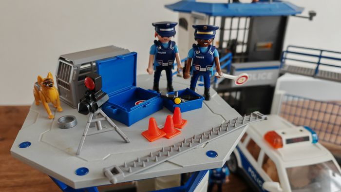 Commissariat Playmobil - photo numéro 4