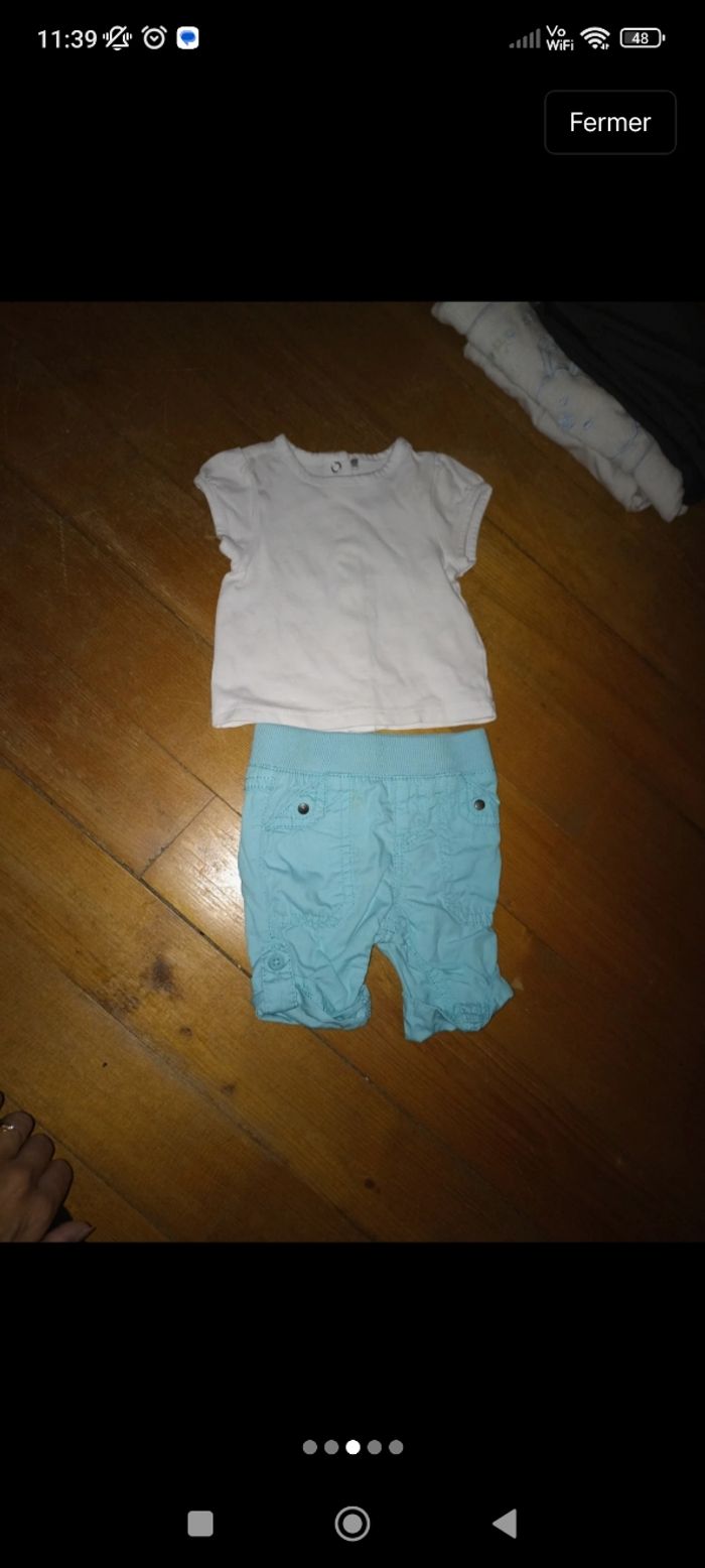 Lot vêtements 1 mois - photo numéro 3