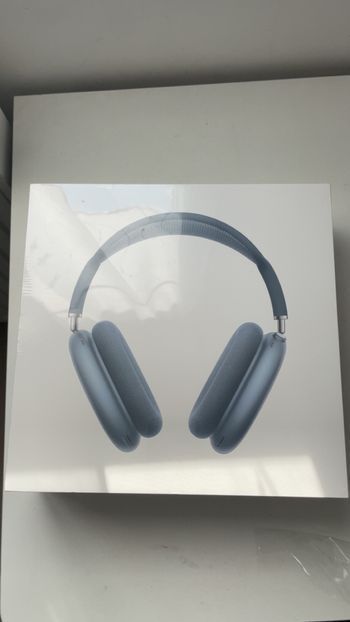 AirPods Max