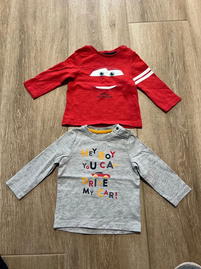 2 t-shirt manche longue orchestra car taille 9 mois