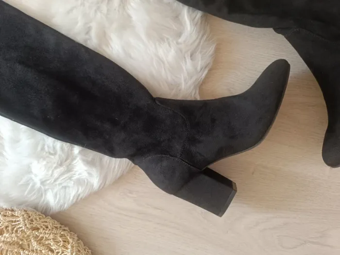 Jolie botte cuissarde taille 37 neuve avec étiquette - photo numéro 3