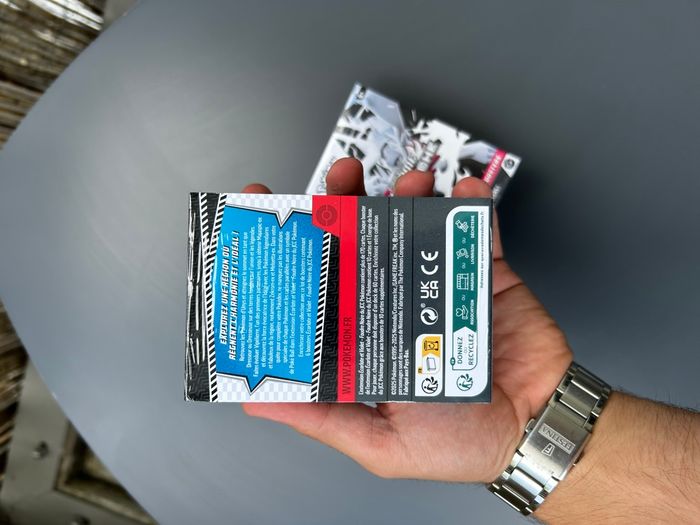 2 Bundle Pokémon Foudre Noir & Flamme Blanche EV10.5 - photo numéro 6