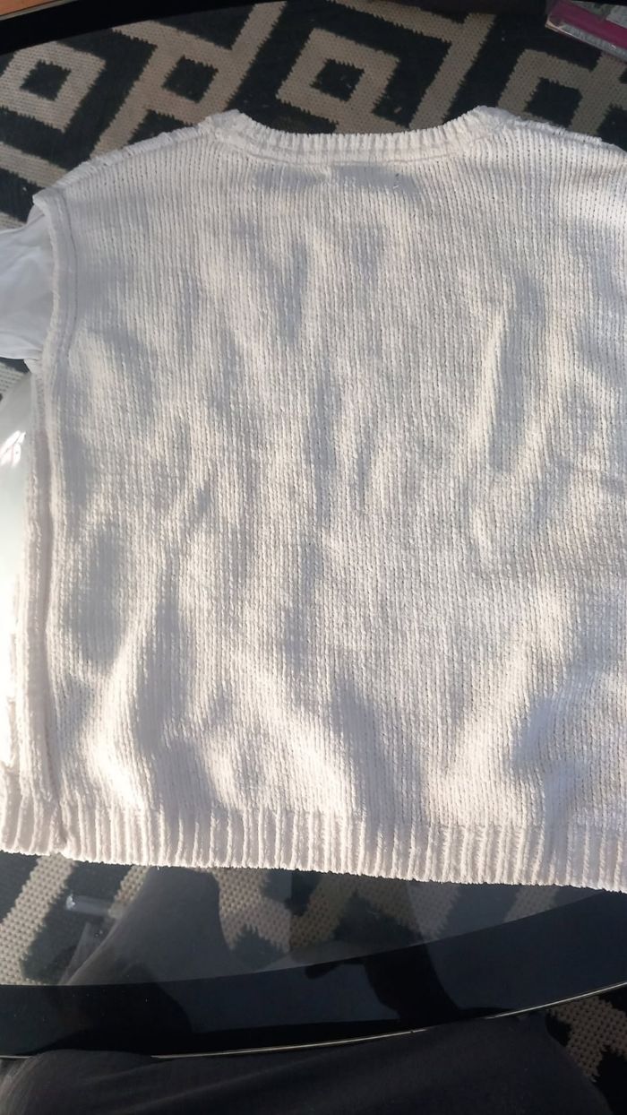 Superbe pull blanc Primark fille 4-5 ans – tout doux et tendance 🤍 - photo numéro 5