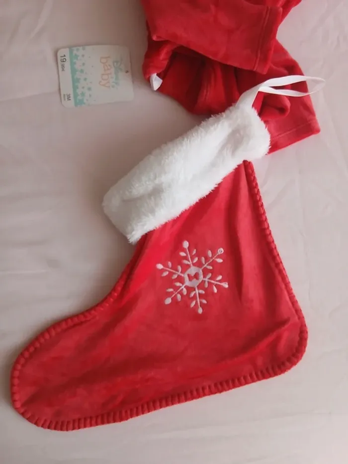 Pyjama de Noël 🎅🎄 neuf 3 mois - photo numéro 4