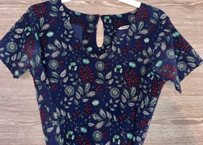 Robe kaporal tbe 40 Se porte ceinturée ou non - photo numéro 3