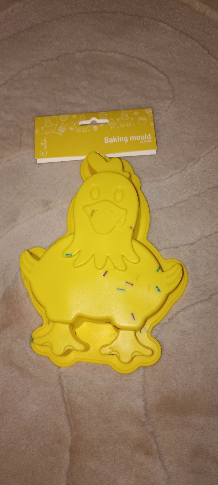 Moule a gâteau de pâque - photo numéro 3