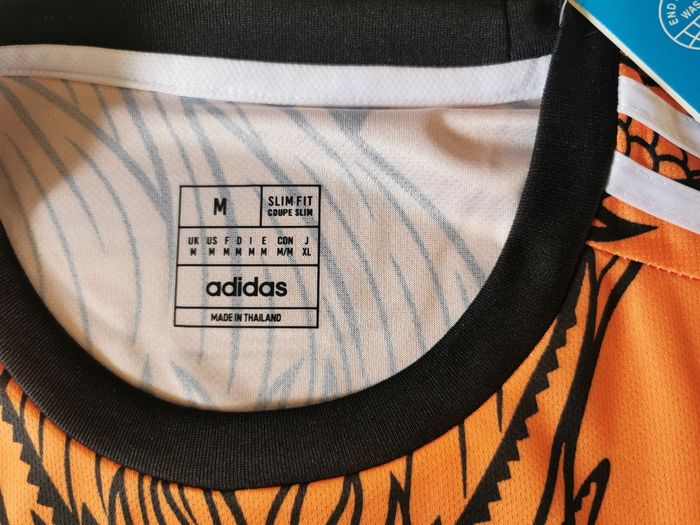 Maillot de foot Réal Madrid - photo numéro 4