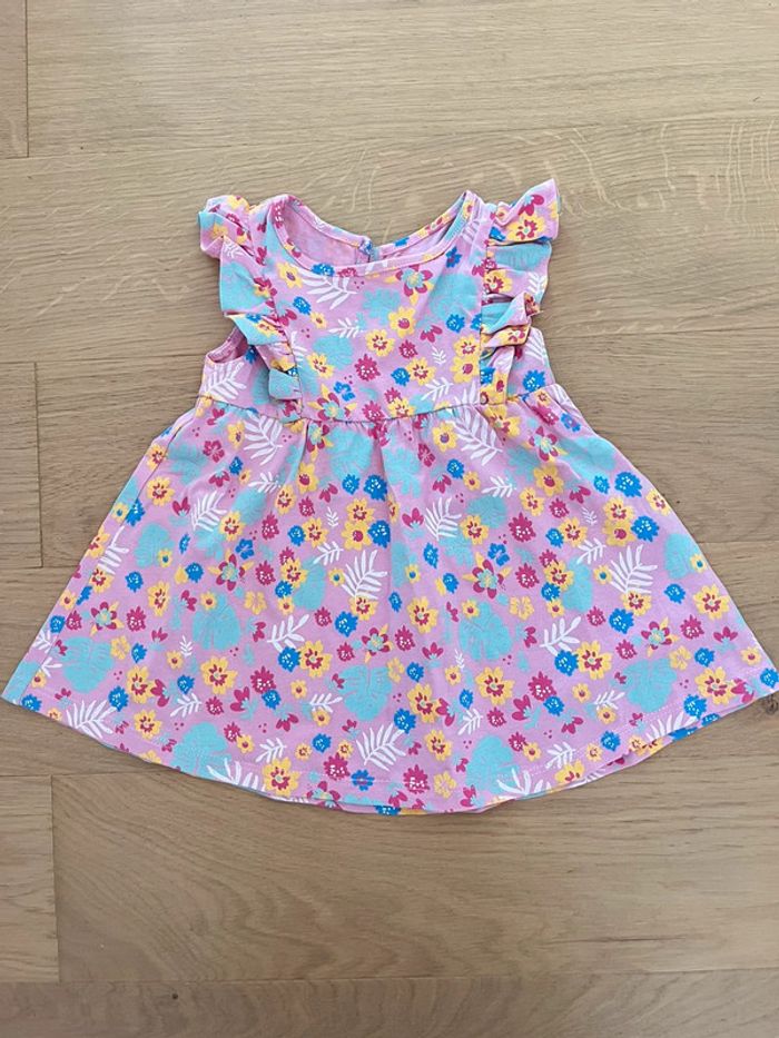 Lot de 4 robes d’été 6 mois - photo numéro 11