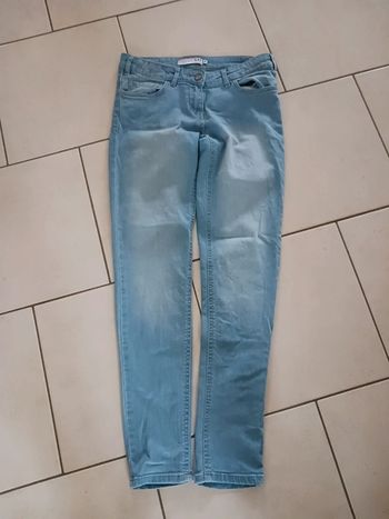 Jean 36 neuf sans etiquette