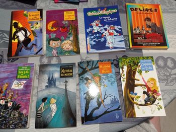 Lot 8 livres enfants romans