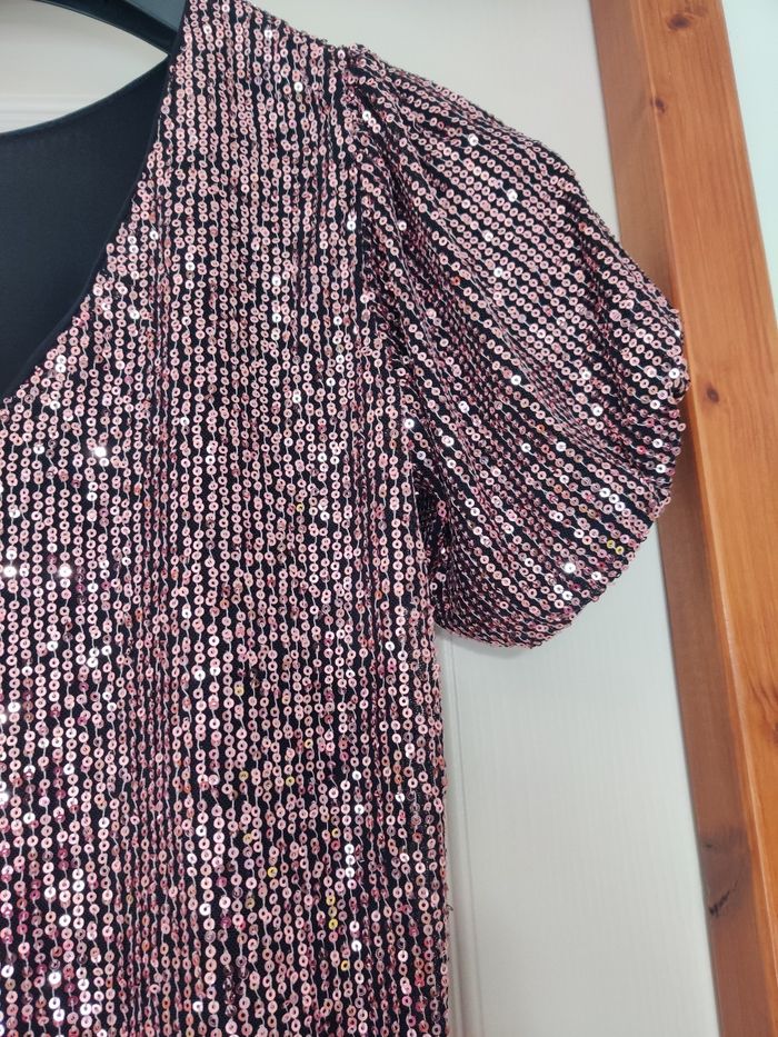 Blouse paillettes 12 ans - photo numéro 3