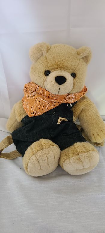sac à dos peluche ours bandana