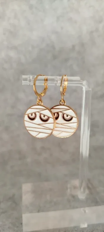 🍄 Boucles d’oreilles momie dorée ▪ fermoir créole