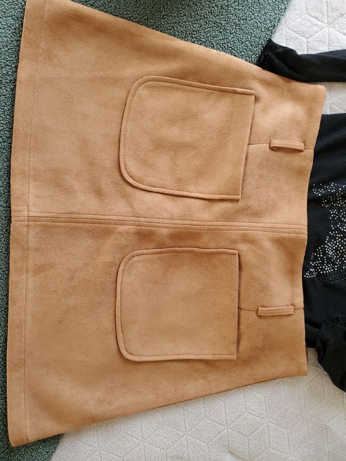 Superbe jupe forme trapèze - photo numéro 2