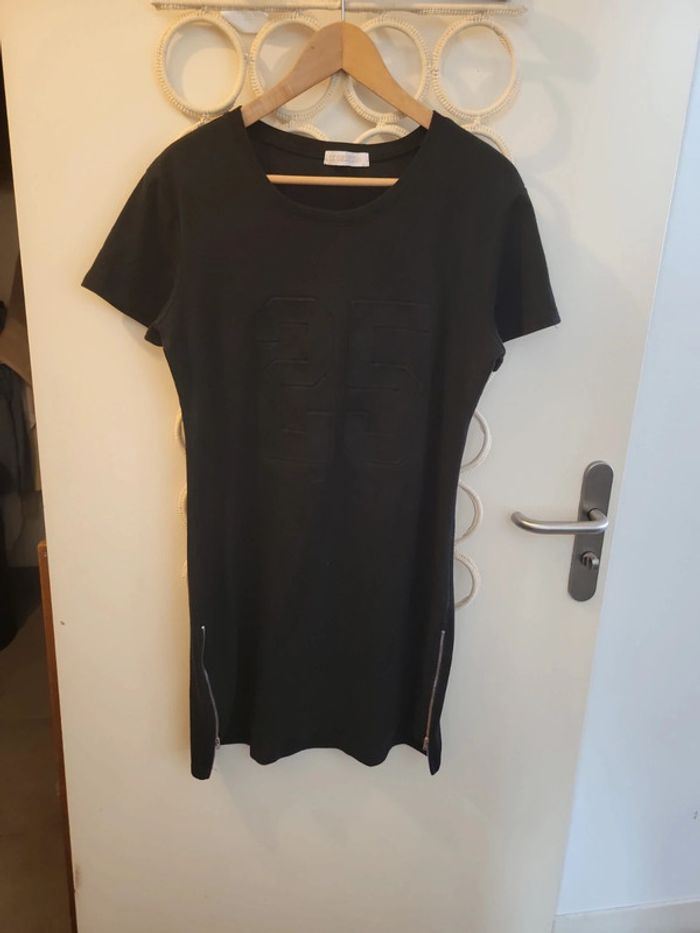 Robe noire