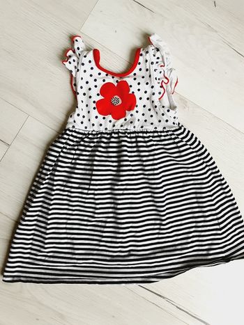 Vêtement fille robe fleur rouge Orchestra 3 ans