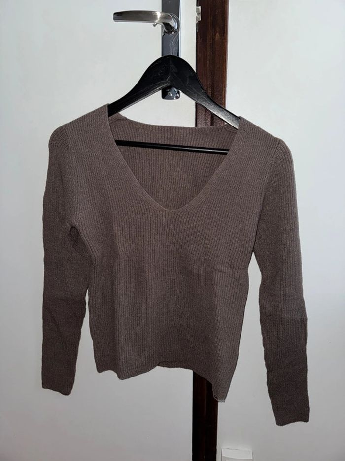Pull col V Shein
