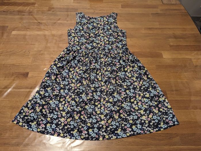 Robe fille 8-10 ans 134/140 cm H&M - photo numéro 6