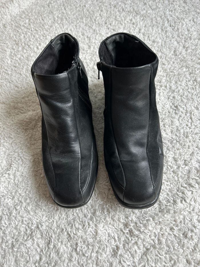 Bottines noires - photo numéro 2