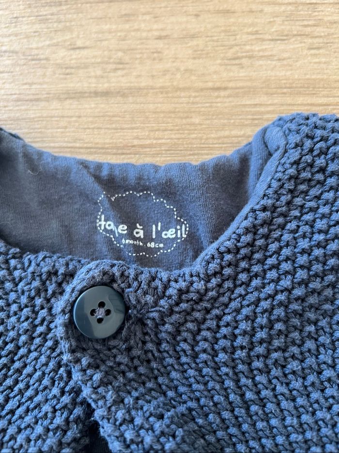 Ensemble teeshirt manches longues et gilet 6 mois - photo numéro 7