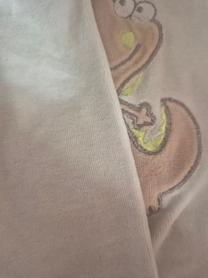 Lot pyjamas 9 mois - photo numéro 2