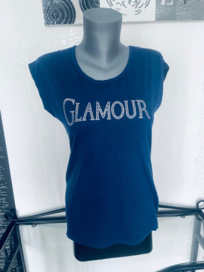 Tee shirt Glamour Taille 36 excellent etat