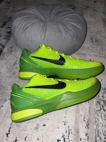 Kobe 6 Grinch
