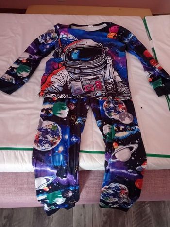 Pyjama astraunote