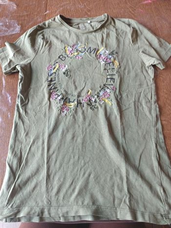 Tee shirt