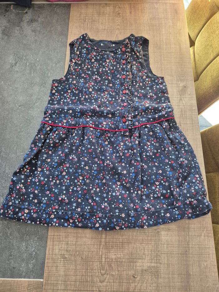 Lot vêtements fille 4 ans - photo numéro 10