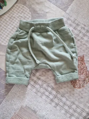 Pantalons 1 mois
