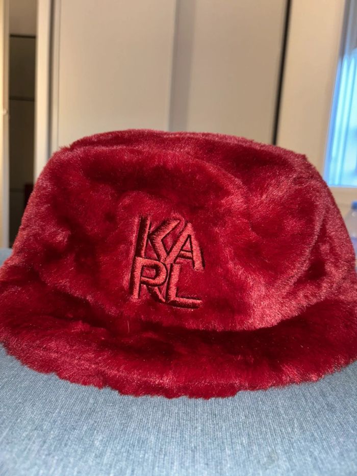 Bob d’hiver Karl Lagerfeld