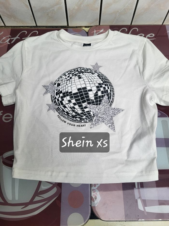 T-shirts