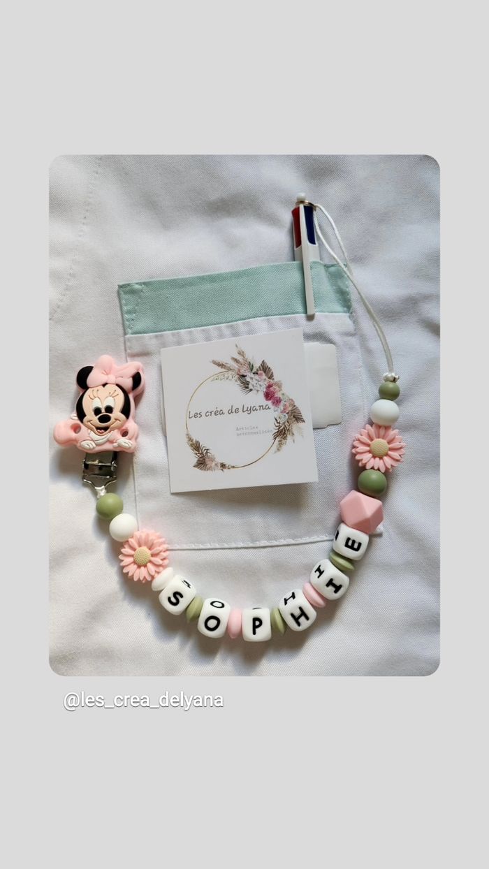 Attache stylo blouse soignants hôpital