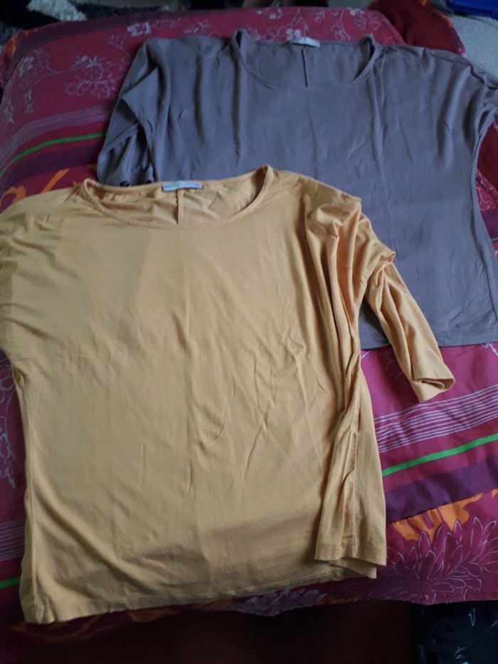 Lot de 2 Hauts leger  T.4