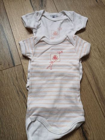 Lot bodies MC 3 mois