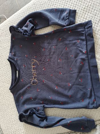 Pull 8 ans Vertbaudet très bon état 🍒
