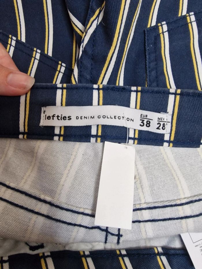 Short neuf - Lefties taille 36 - photo numéro 3