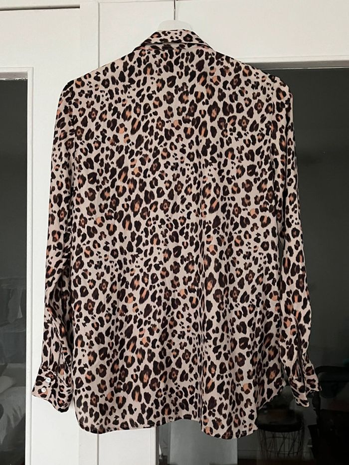 Chemise satinée léopard - photo numéro 3