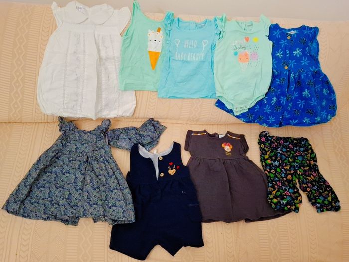 Lot vêtements bébé fille