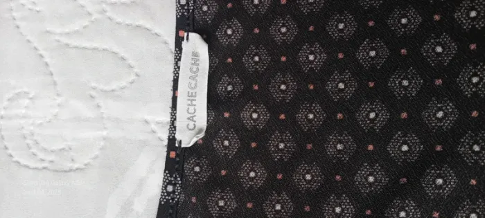 Blouse fluide col en V avec dentelle évasé imprimé géométrique et points noir femme 38 cache cache - photo numéro 20