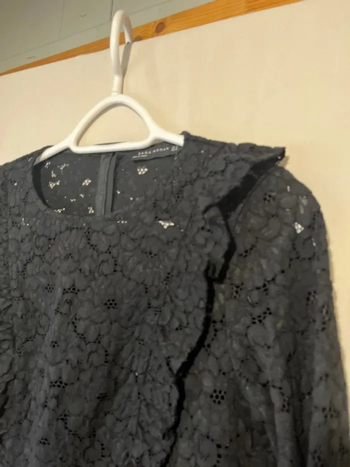 haut noir - photo numéro 4