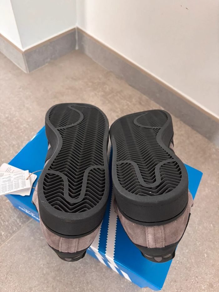 Adidas Campus Neuves Taille 42 - photo numéro 6